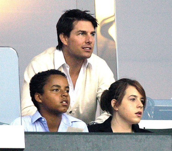 What is a bad rumor about actor Tom Cruise?